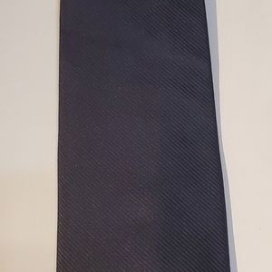 Silk tie